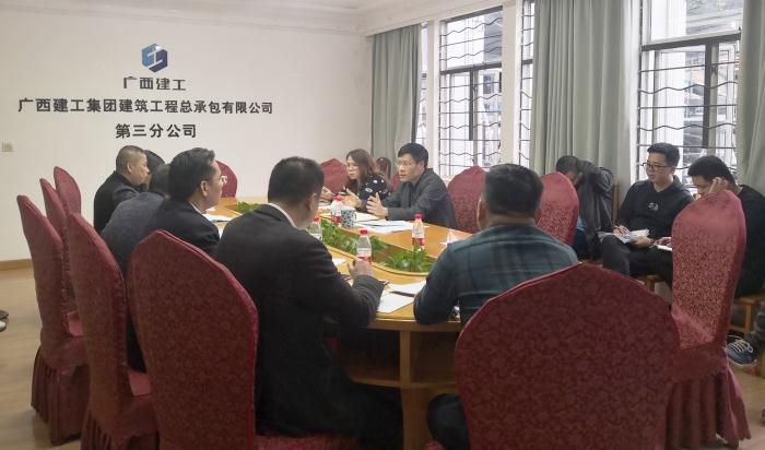 4会议现场。邓灿滨 摄_700x412.jpg