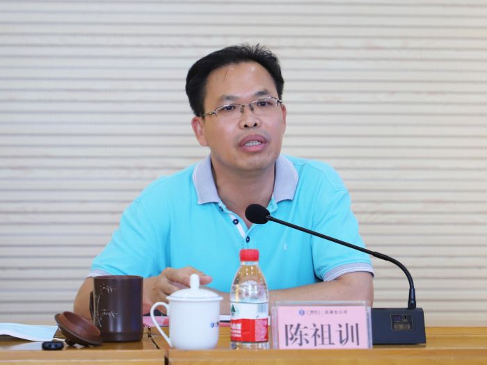 陈祖训讲话。李立云 摄.jpg