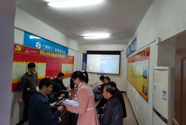 1银川交警住宅项目查抄资料。林磊 摄.jpg