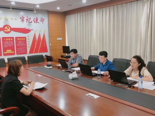 第一组答辩现场。谭龙 摄.jpg