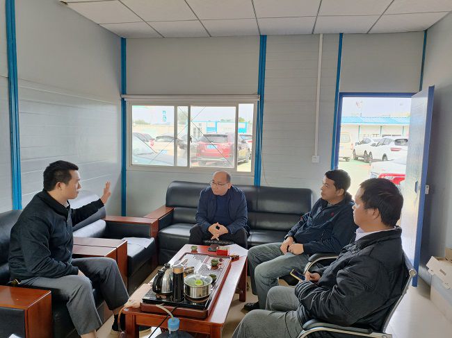 领导现场。莫杰妃 摄（建图）.jpg